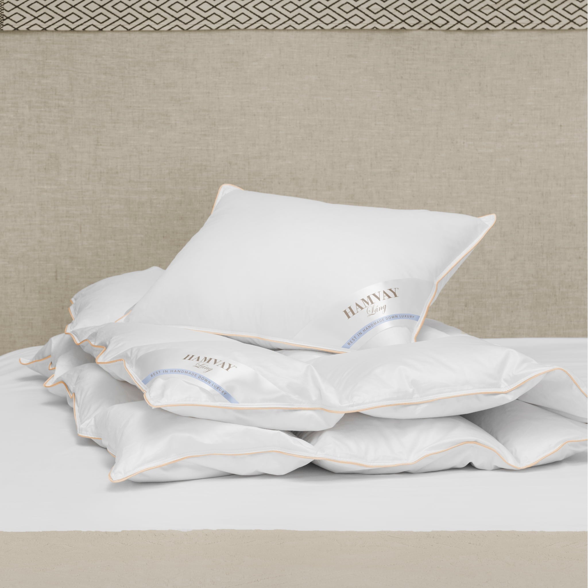 Junior duvet and outlet pillow set